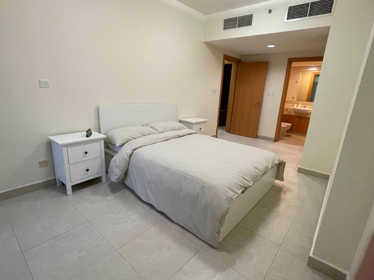 Metro Premium Location Spacious 2 Bedroom Apartment Right Next To The Metro Dubai Exterior foto